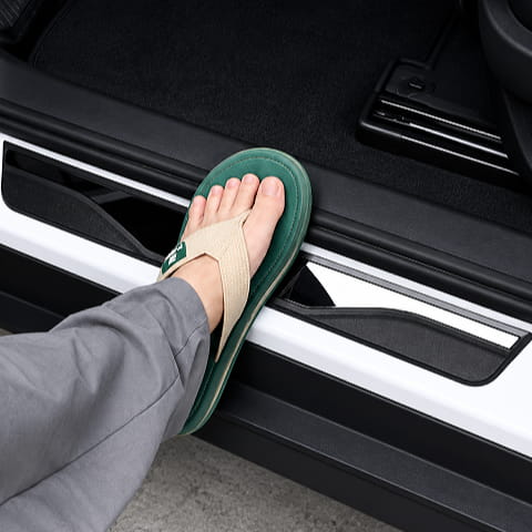 phụ kiện chery jaecoo j5, đồ chơi jaecoo j5, ốp bậc chân jaecoo j5, ốp bậc chân titan bạc jaecoo j5, ốp bậc chân titan đen jaecoo j5, ốp bậc chân thép không gỉ jaecoo j5, jaecoo j5